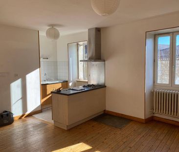 Location appartement 3 pièces 51.25 m² à Lablachère (07230) 4 - Photo 3