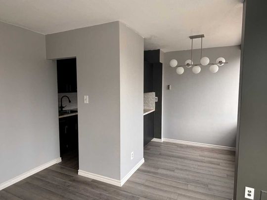 1219 Harwood Street condo — Vancouver, BC (1-Bedroom) - 1 Bedroom - Photo 1