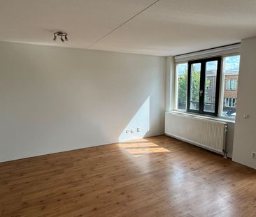 Appartement te huur: Neptunussingel 8 1363 VV Almere - Photo 2