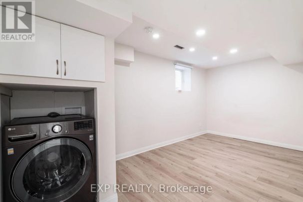 38 BUSATO DRIVE - Photo 1