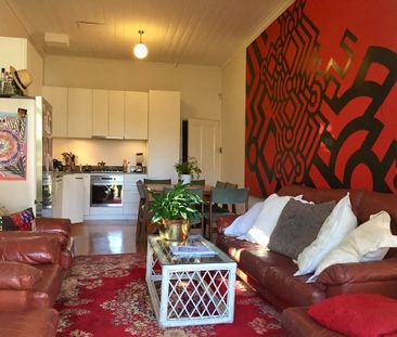 Woolloomooloo - Photo 1