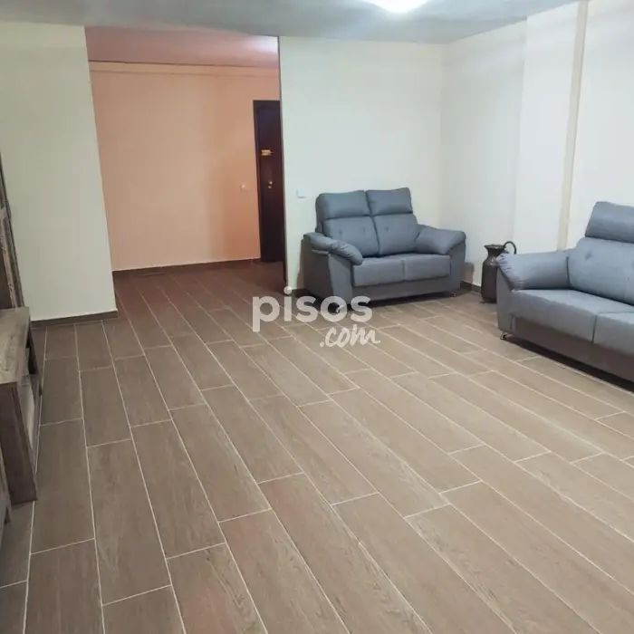 Piso en alquiler en Centro - Foto 1