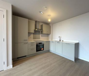 2 bedroom apartment to rent - Photo 3