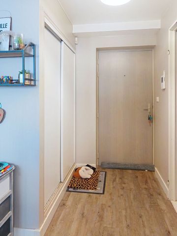 Appartement à louer - REIMS HYPER CENTRE - Photo 4