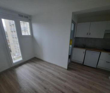 Appartement T1 à louer Saint Gregoire - 18 m² - Photo 3