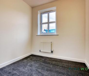 3 bedroom semi-detached house to rent - Photo 4