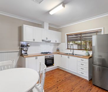 519 Prune Street, Lavington NSW 2641 - House For Rent | Domain - Photo 4