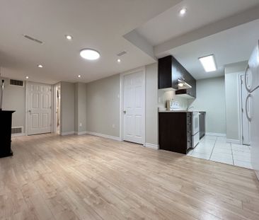 For Lease - 3866 Freeman Terrace Unit# Basement, Mississauga, Ontario - Photo 5