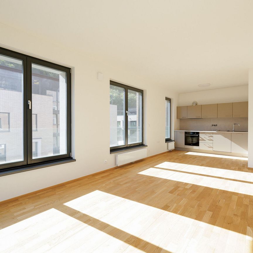 Pronájem bytu 2+kk 57 m² - Photo 1