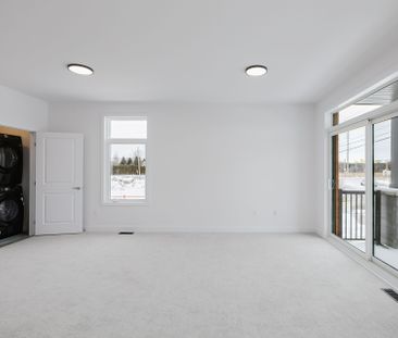 For Lease - 2730 Cedarview Road, Barrhaven, Ontario - Photo 2