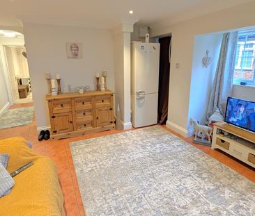 1 bedroom maisonette to rent - Photo 6