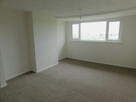 3 bedroom bungalow to rent - Photo 2