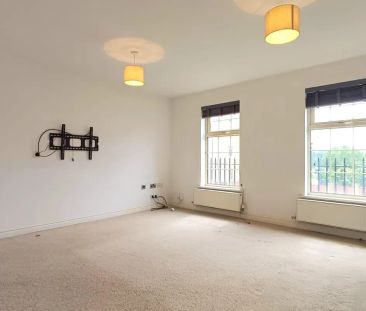 Wellingley Road, Balby, Woodfield Plantation, Doncaster - Photo 1