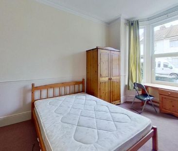 4 bedroom house to rent - Photo 2