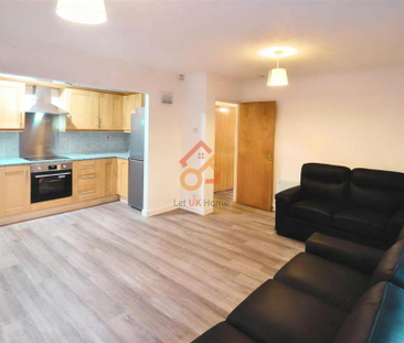 2 bedroom flat to rent - Photo 3