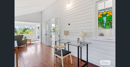 Elevated Character Stunner - Photo 4