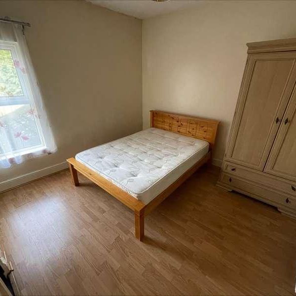 Milton Road - Bed Terraced House - Central Luton - Lu - Part Furnished, LU1 - Photo 1