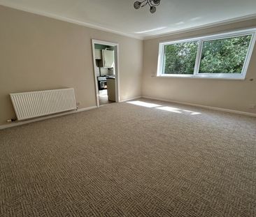 Cloverley, Sale - Photo 3