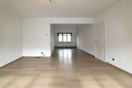 Royaal, volledig vernieuwd duplex appartement in centrum - Photo 3