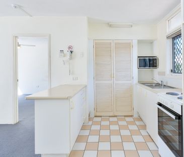 $550 per week / $2,200 Bond - Photo 1