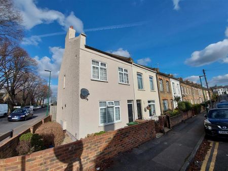 Studio to rent - Photo 5