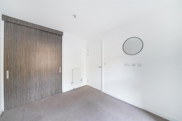 Apartment To Let - Photo 1