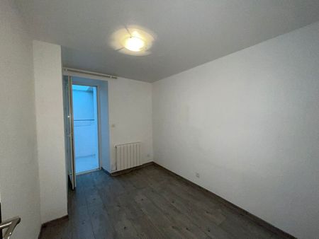 Location Appartement 5 pièces 88m² TOURS 37000 - Photo 5