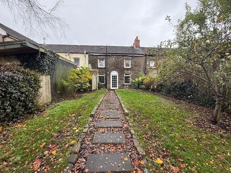 2 bedroom cottage to rent - Photo 2