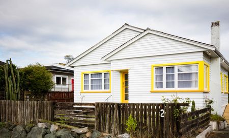 Sunny 3 Bedroom House - Photo 4