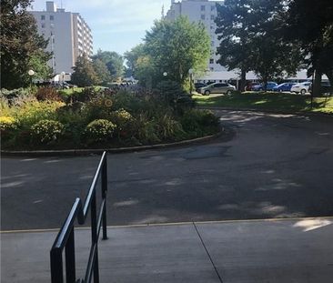 For Lease - 365 Geneva Street Unit# 1002, St. Catharines, Ontario - Photo 1