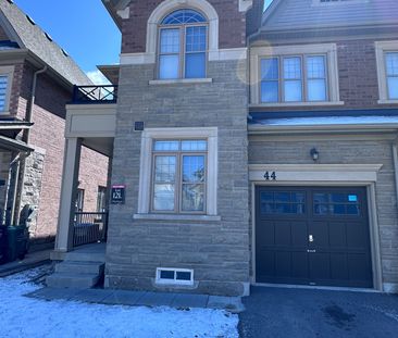 For Lease - 44 Dolobram Trail, Brampton, Ontario - Photo 1