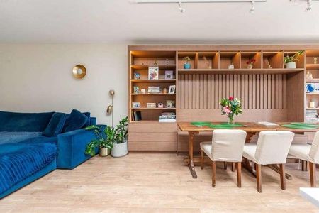 Whitchurch Gardens, Harrow, HA8 - Photo 2