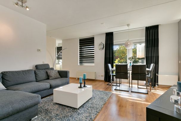 Heesch, 5384WB, Biezenloop - Photo 1