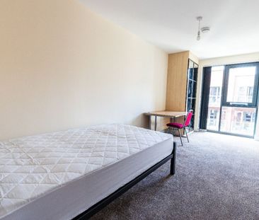 3 bed Apartment 42 Ecco - Photo 6