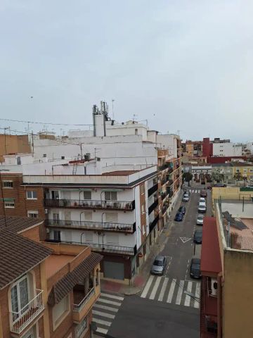 Ático de alquiler en Carrer del Poeta Llorente, Centro Ciudad - Photo 2