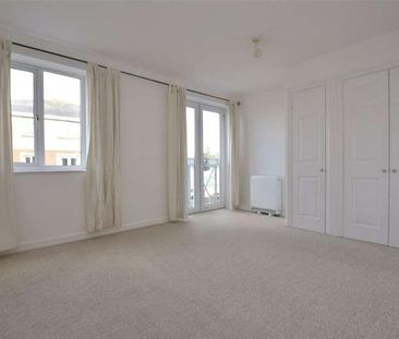 Sheldons Court, Winchcombe Street, Cheltenham, Gloucestershire, GL52 - Photo 2