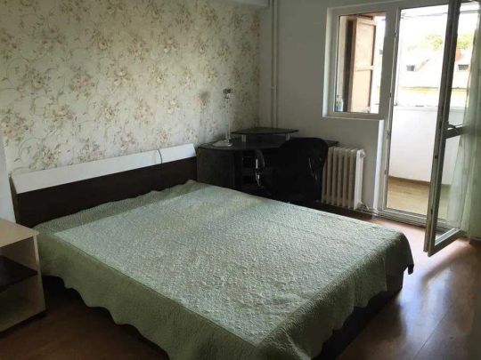 Apartament 3 camere de închiriat – Independenței, lângă Universitatea de Medicină și Farmacie „Grigore T. Popa” din Iași - Fotografie 1