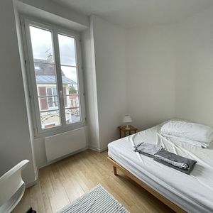 Location Appartement 2 pièces 26m² - Photo 2