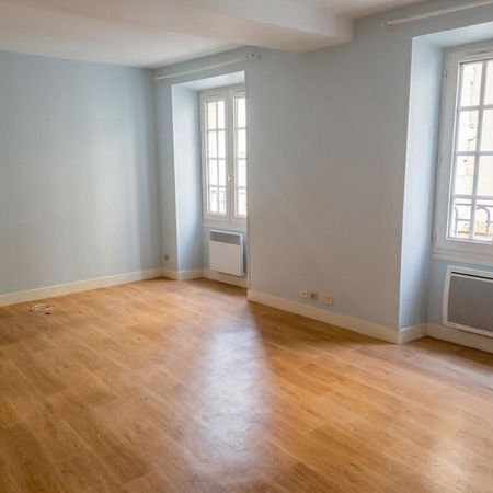 Location Appartement 2 pièces 41m² MONT DE MARSAN 40000 - Photo 4