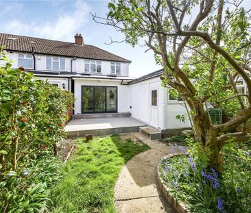 4 bedroom end of terrace house to rent - Photo 6