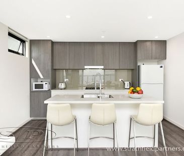 North Facing Luxury two bedroom apartment - Photo 5