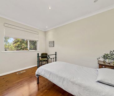 This home needs a new family - Photo 3