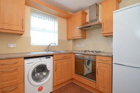 2 bedroom apartment to rent - Photo 4