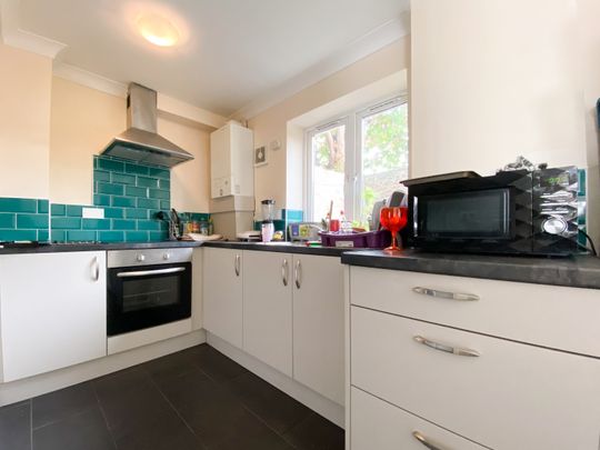 Coburn Street, Cathays - Photo 1