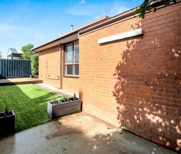 3/56 Thackeray Road, Reservoir VIC 3073 - Photo 5