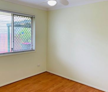 Spacious Family Living in Prime Runcorn Location - Photo 4