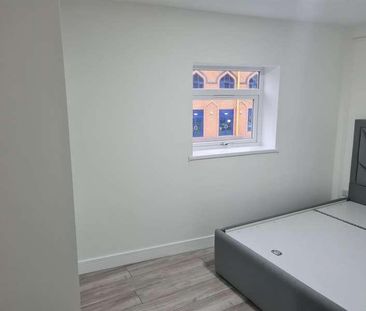 A Windmill Lane, Smethwick, B66 - Photo 2