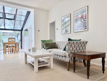 3 Bed Maisonette, Kew Road, TW9 - Photo 3