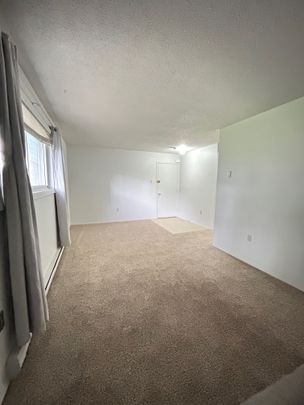 For Lease - 29 McNichol Avenue Unit# 1, Quinte West, Ontario - Photo 1