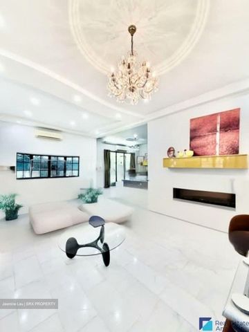 Pasir Ris Beach Park (D18), Detached - For Rent - Photo 2